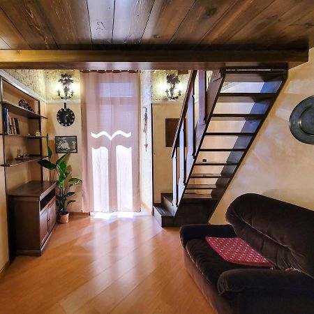 Cozy Classical Residence In The City Center Bari Buitenkant foto