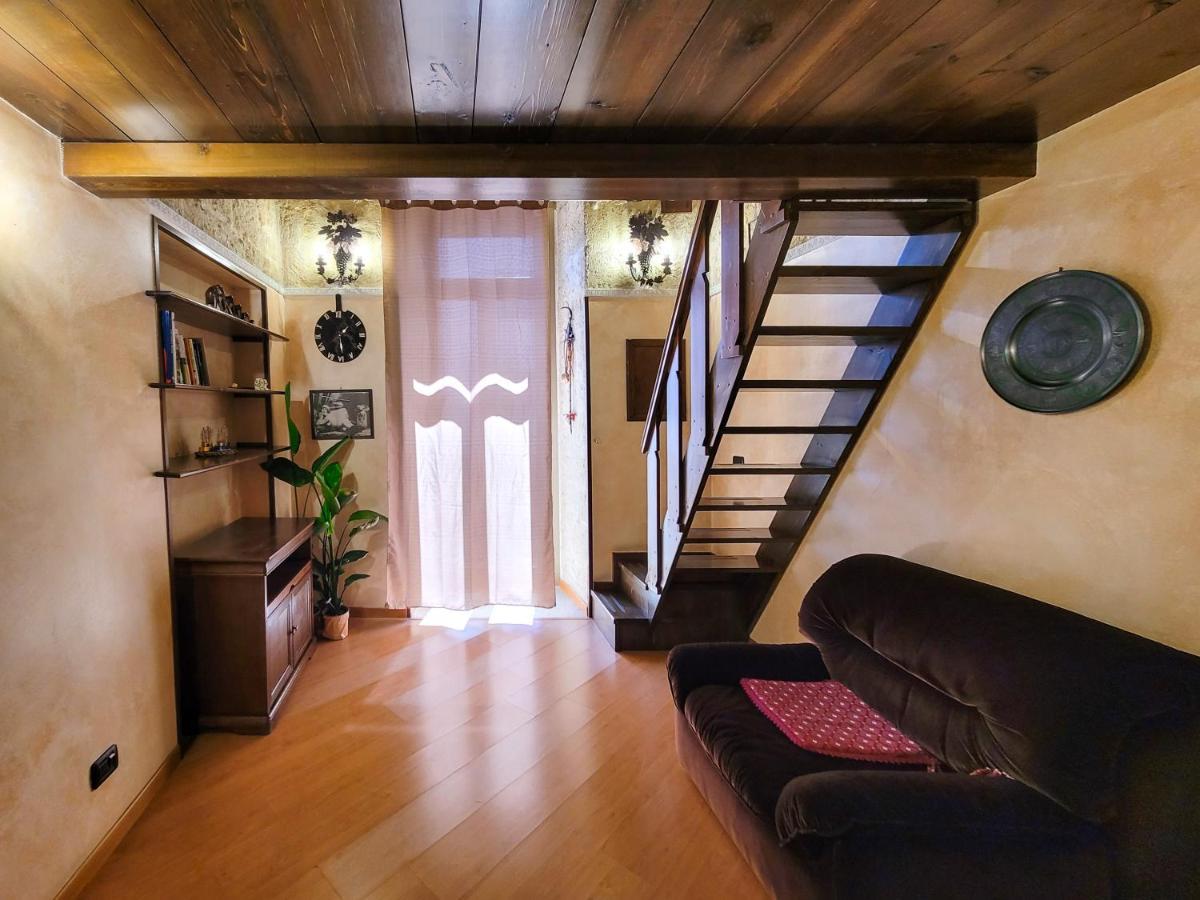 Cozy Classical Residence In The City Center Bari Buitenkant foto